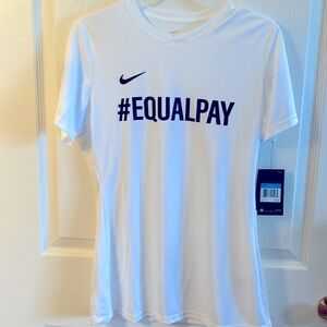 Women’s Medium Nike Dri-Fit EQUAL PAY Soccer Jersey